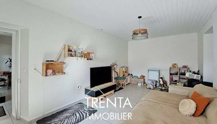 Image No.15-3 Bed House for sale