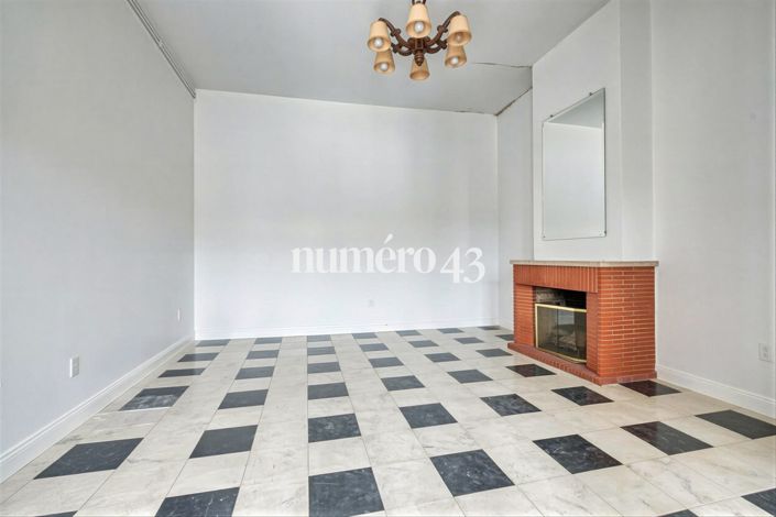 Image No.16-4 Bed House for sale