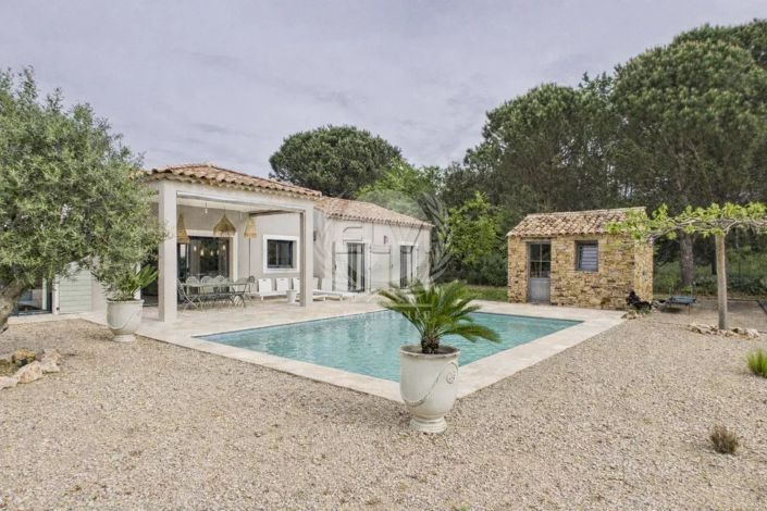 Image No.11-4 Bed House for sale