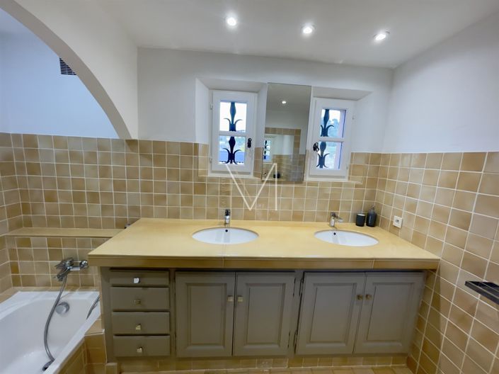 Image No.17-Maison de 4 chambres à vendre à Grimaud