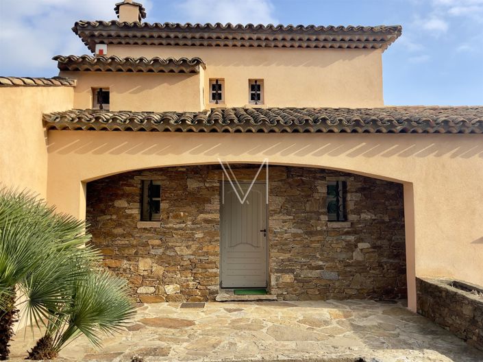 Image No.2-Maison de 4 chambres à vendre à Grimaud