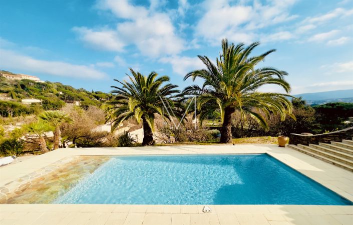 Image No.4-Maison de 4 chambres à vendre à Grimaud