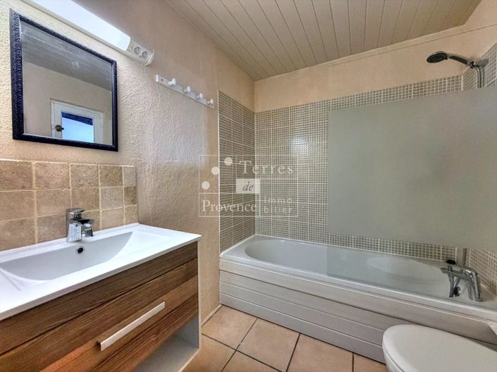 Image No.6-Maison de 2 chambres à vendre à Aups