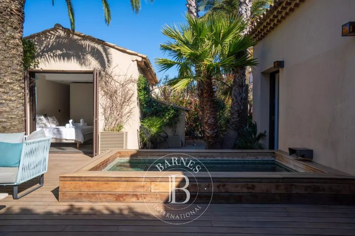 Image No.10-4 Bed House for sale