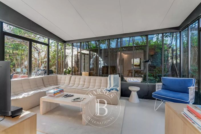 Image No.4-4 Bed House for sale