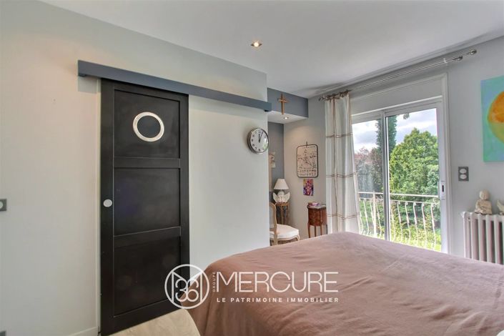 Image No.10-5 Bed House for sale