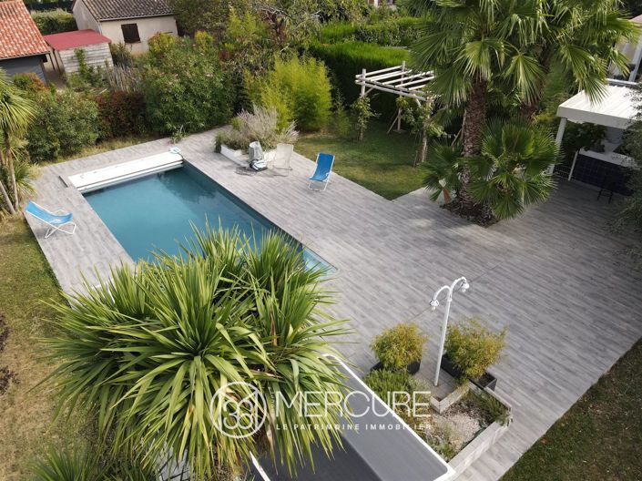 Image No.2-5 Bed House for sale