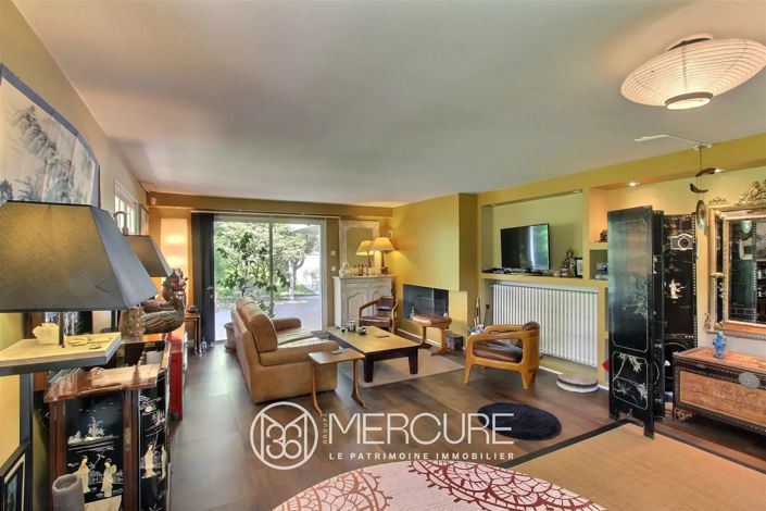 Image No.4-5 Bed House for sale