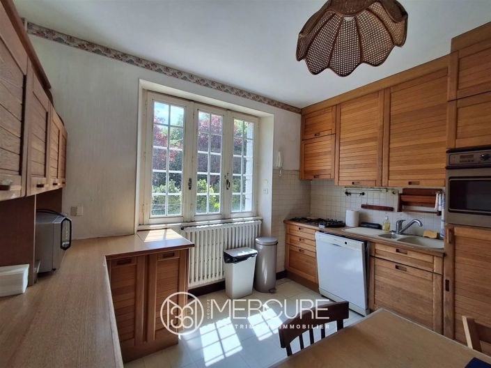 Image No.7-7 Bed House for sale