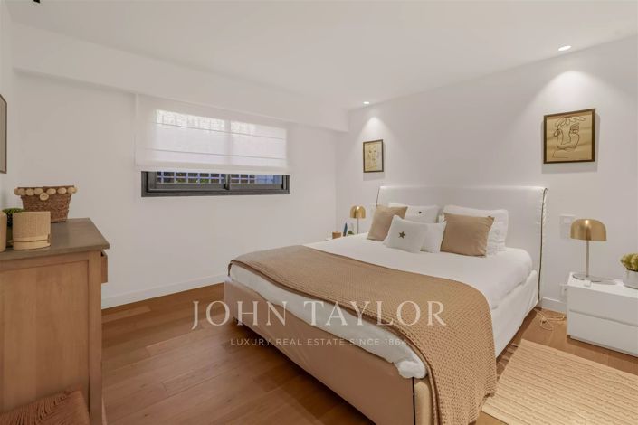 Image No.14-5 Bed House for sale