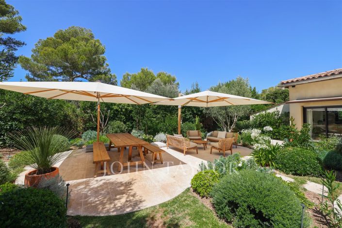 Image No.21-5 Bed House for sale