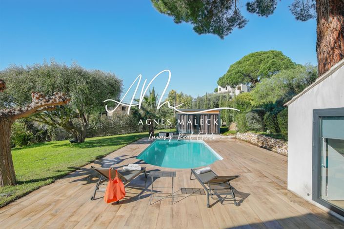 Image No.3-4 Bed House for sale