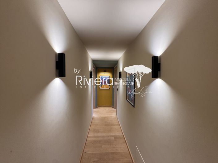 Image No.17-6 Bed House for sale