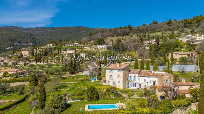 Image No.3-Maison de 7 chambres à vendre à Seillans