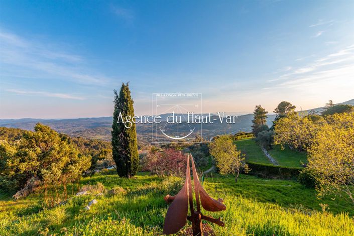 Image No.8-Maison de 7 chambres à vendre à Seillans