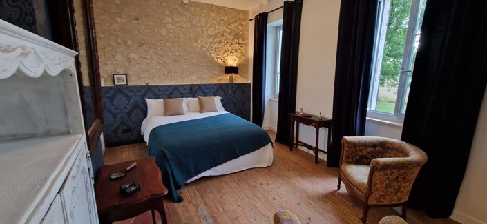 Image No.12-5 Bed House for sale