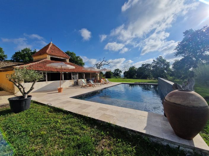 Image No.21-5 Bed House for sale