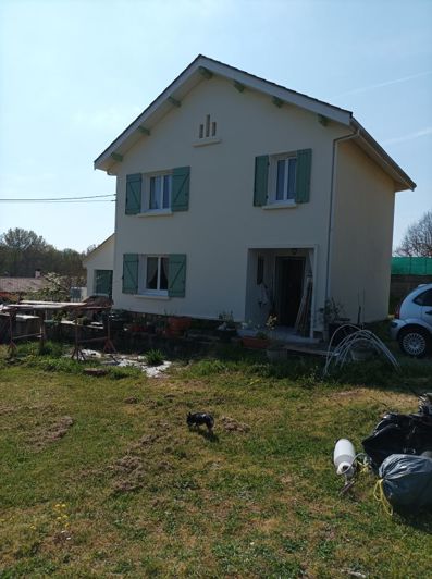 Image No.9-3 Bed House for sale