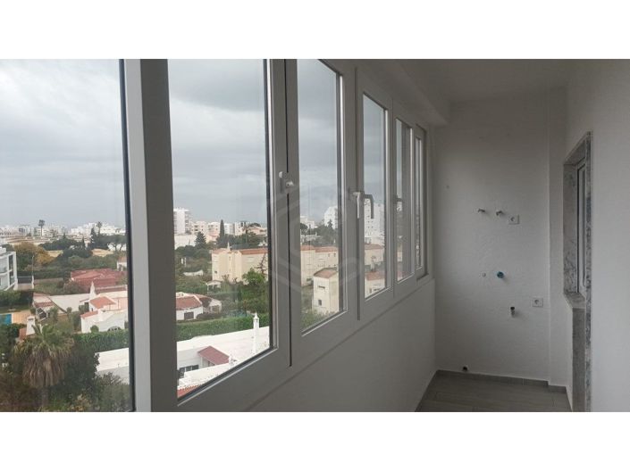 Image No.21-2 Bed Apartment for sale