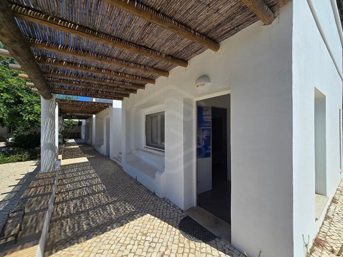 Image No.19-15 Bed House for sale