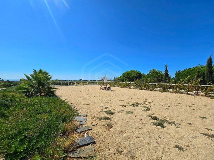 Image No.29-15 Bed House for sale