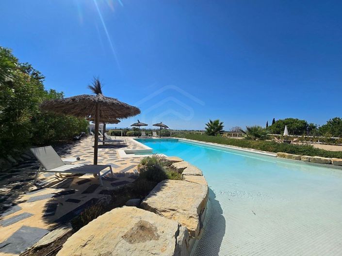 Image No.30-15 Bed House for sale