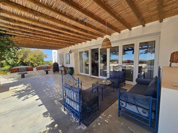 Image No.35-15 Bed House for sale