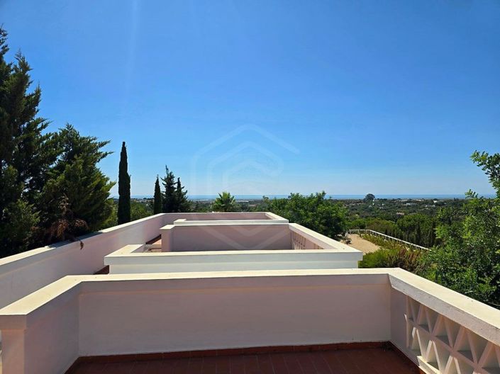 Image No.40-15 Bed House for sale