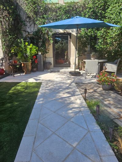 Image No.20-4 Bed House for sale