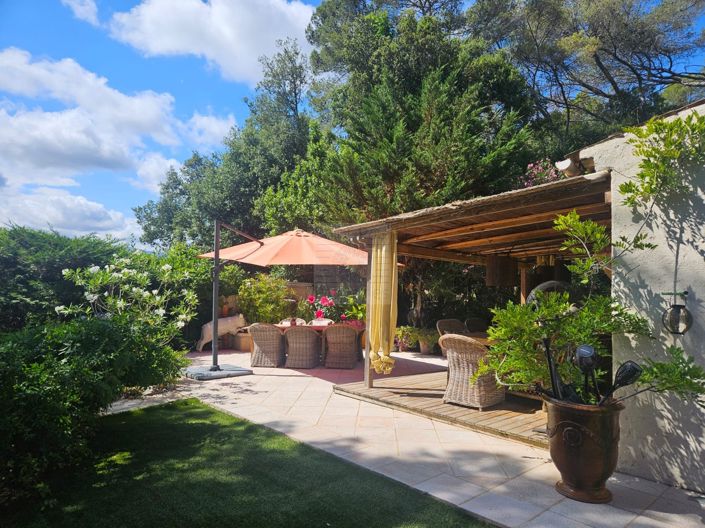 Image No.21-4 Bed House for sale