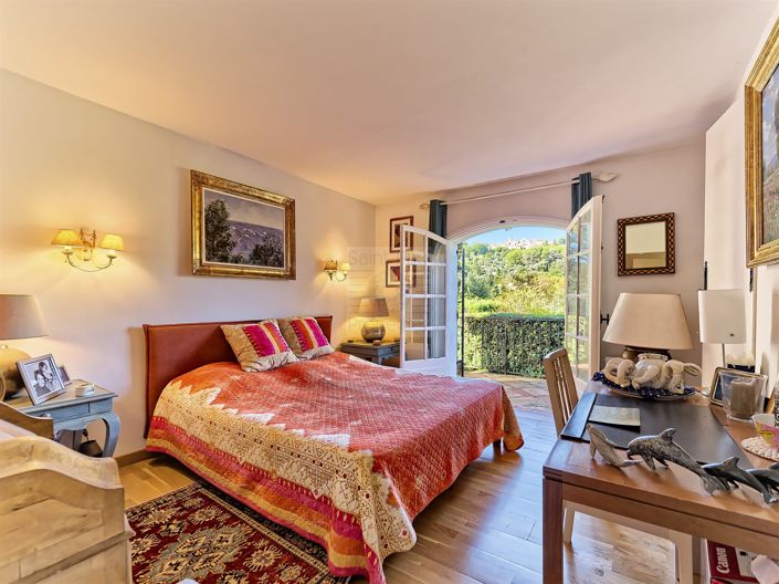 Image No.11-4 Bed House for sale