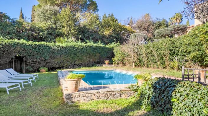 Image No.3-Maison à vendre à Carqueiranne