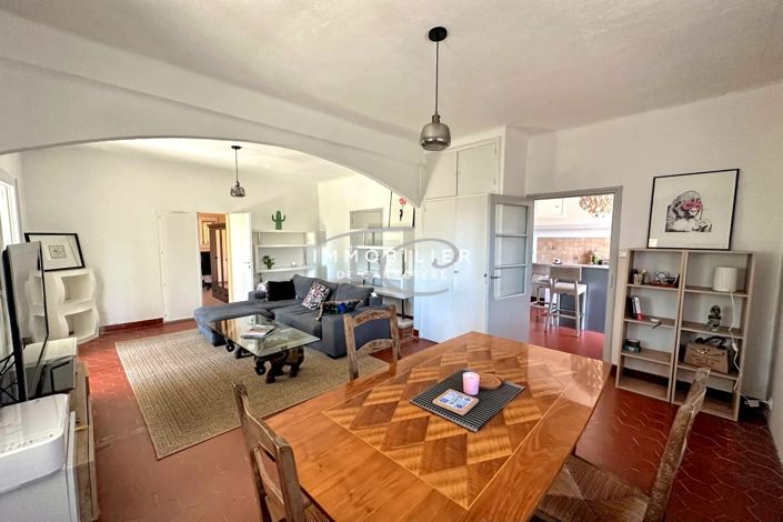 Image No.16-3 Bed House for sale