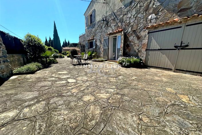 Image No.3-3 Bed House for sale