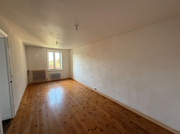 Image No.8-3 Bed House for sale