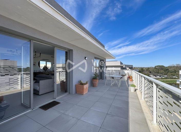 Image No.8-3 Bed Apartment for sale