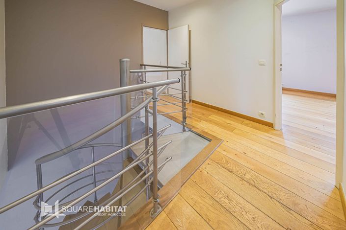 Image No.9-3 Bed House for sale