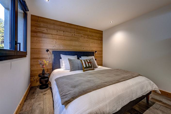 Image No.14-3 Bed House for sale