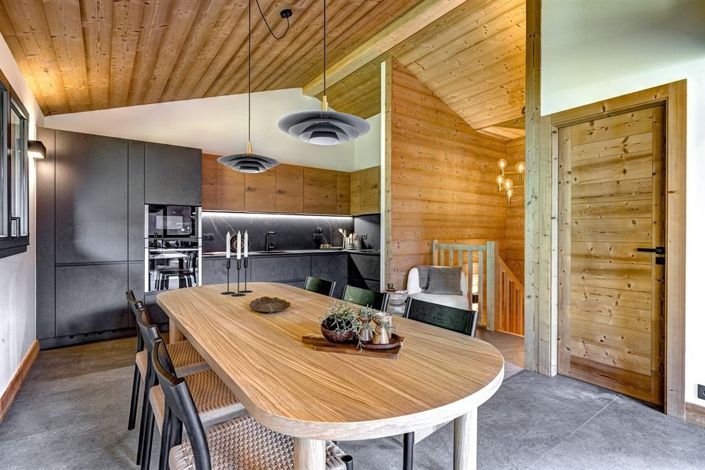 Image No.6-3 Bed House for sale