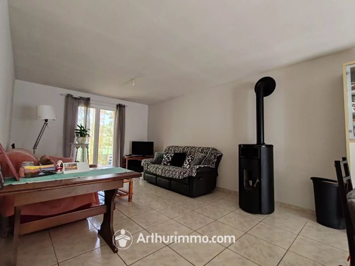 Image No.4-3 Bed House for sale