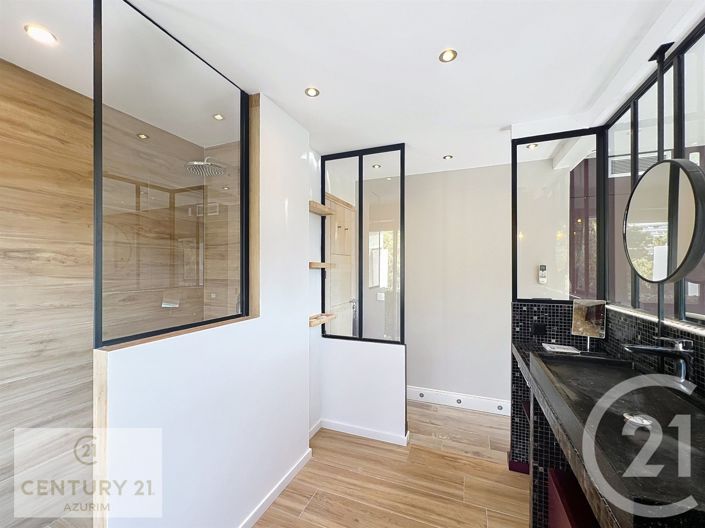 Image No.14-3 Bed Apartment for sale