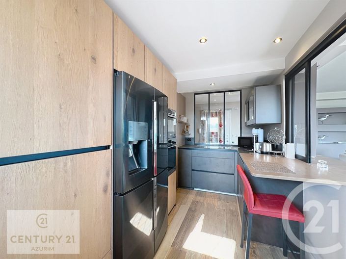 Image No.8-3 Bed Apartment for sale