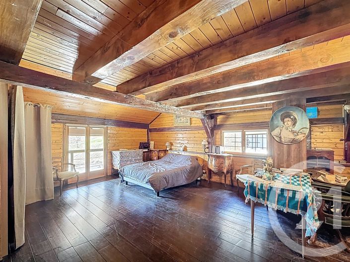 Image No.8-4 Bed House for sale