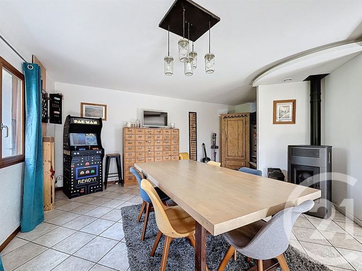 Image No.4-3 Bed House for sale