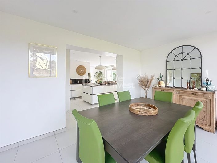 Image No.4-4 Bed House for sale