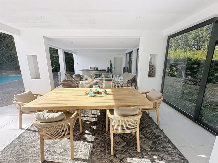 Image No.7-4 Bed House for sale