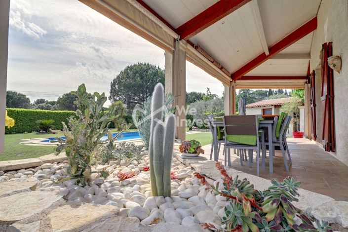 Image No.18-4 Bed House for sale