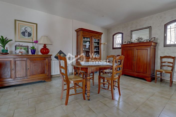 Image No.7-4 Bed House for sale