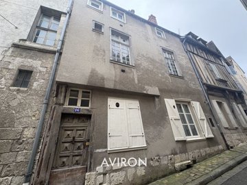 1 - Chartres, Apartment