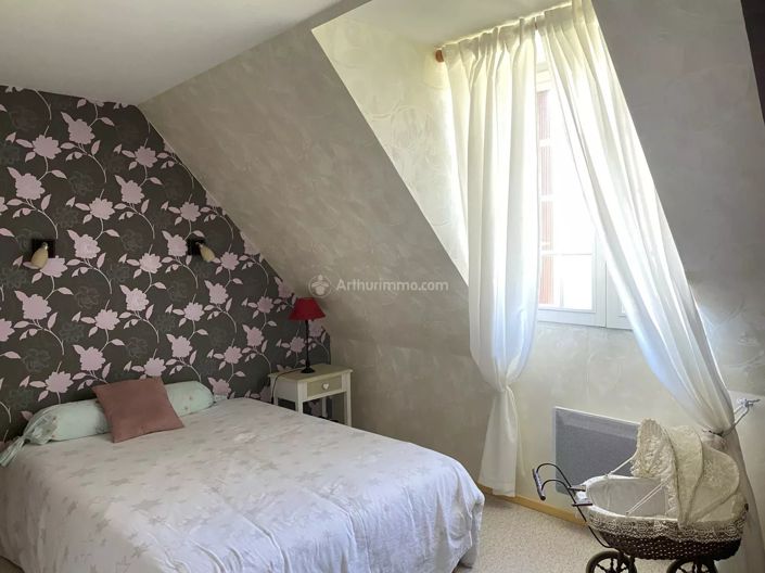 Image No.17-3 Bed House for sale